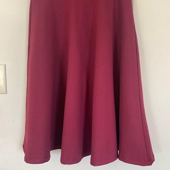Lulus Darling Delight Dress Stretch Fitted Vneck Sleeveless Burgundy Skater NEW - Picture 2 of 11